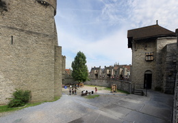 Gravensteen-inner-courtyard2 (40 visits) Gravensteen-inner-courtyard2