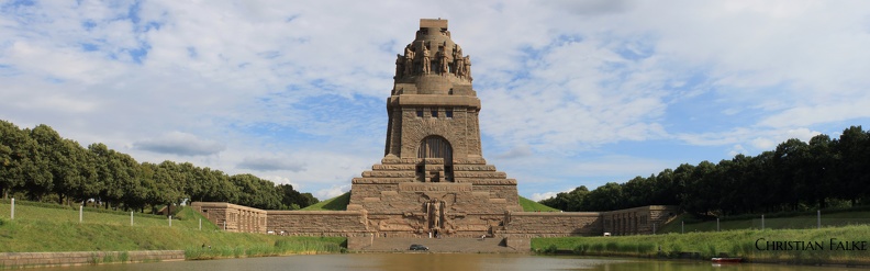 Voelkerschlachtdenkmal 124125 pano